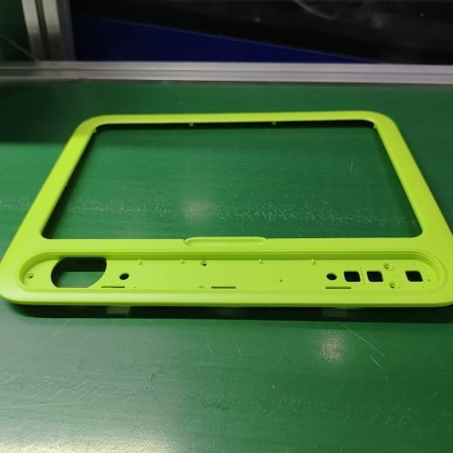 la fabrication de faibles volumes Low-Volume Manufacturing